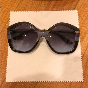 Salvatore Ferragamo SF723S Blue